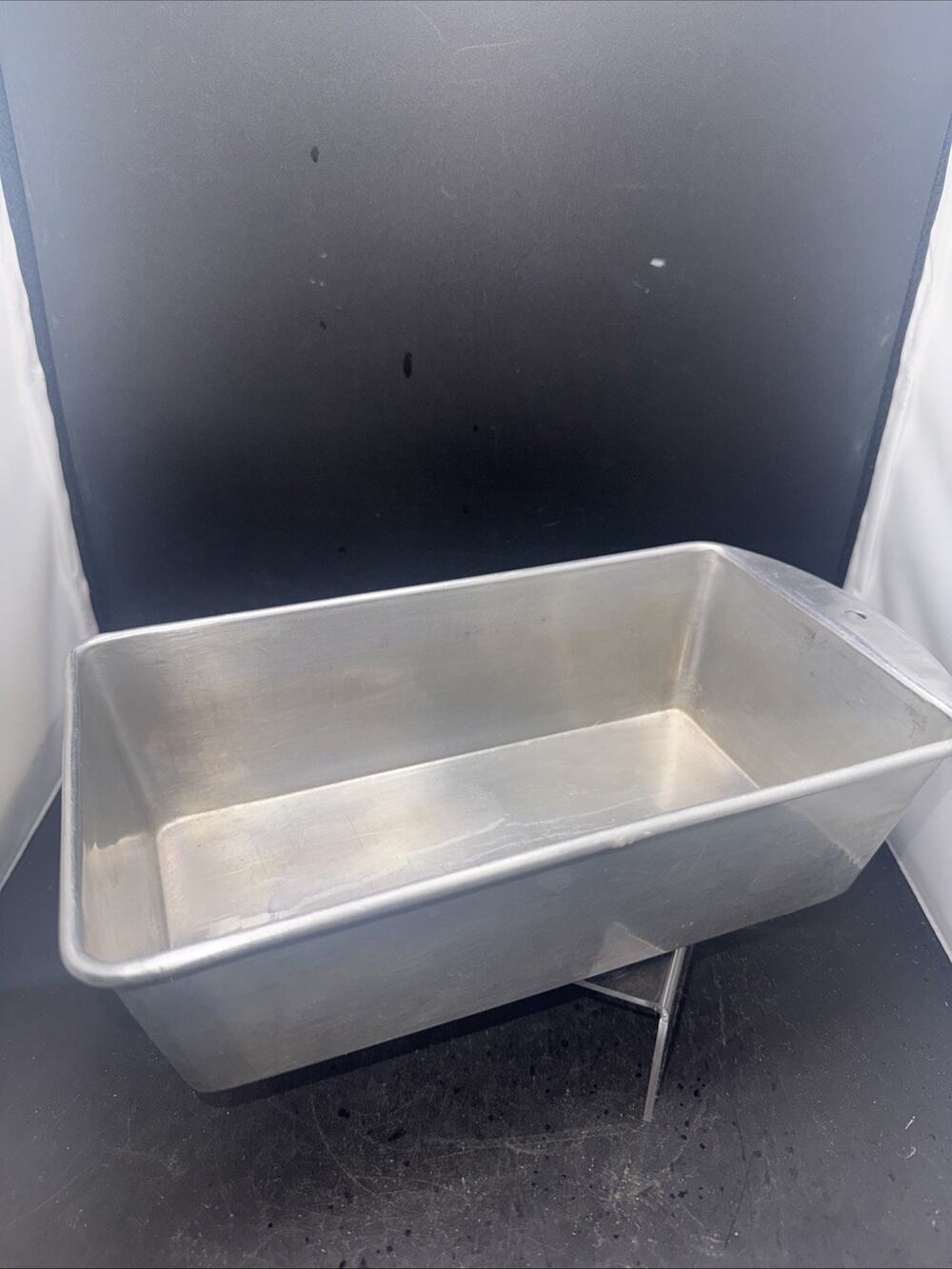 Vintage Mirro M-5010-25 Aluminum Loaf Pan 9.25x5.25x2.75 Made In USA
